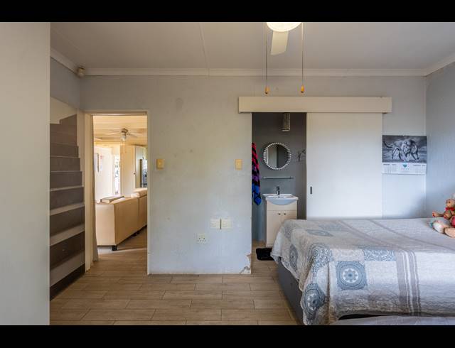 2 BEDROOM CLUSTER FOR SALE IN BROADACRES